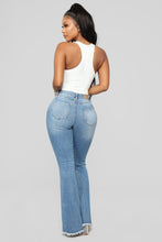 Load image into Gallery viewer, Davina Basic Tank Bodysuit - White
