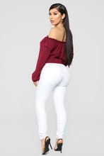 Load image into Gallery viewer, Lady in Waiting Top - Burgundy

