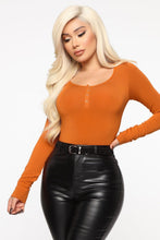 Load image into Gallery viewer, Kristina Long Sleeve Bodysuit - Rust
