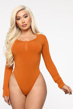 Load image into Gallery viewer, Kristina Long Sleeve Bodysuit - Rust
