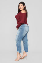 Load image into Gallery viewer, Off With His Head Top - Burgundy
