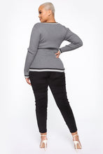 Load image into Gallery viewer, Needin' Extra Of You Top - Grey
