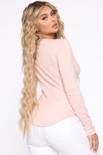 Load image into Gallery viewer, Cute As A Button Top - Pink
