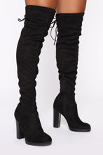 Load image into Gallery viewer, Good Knowing You Heeled Boots - Black
